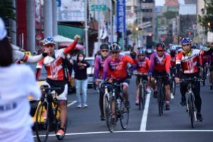 110.3.20自行車環島聯屬活動:籲請行政院加速完成專技國考新增室內設計師類科